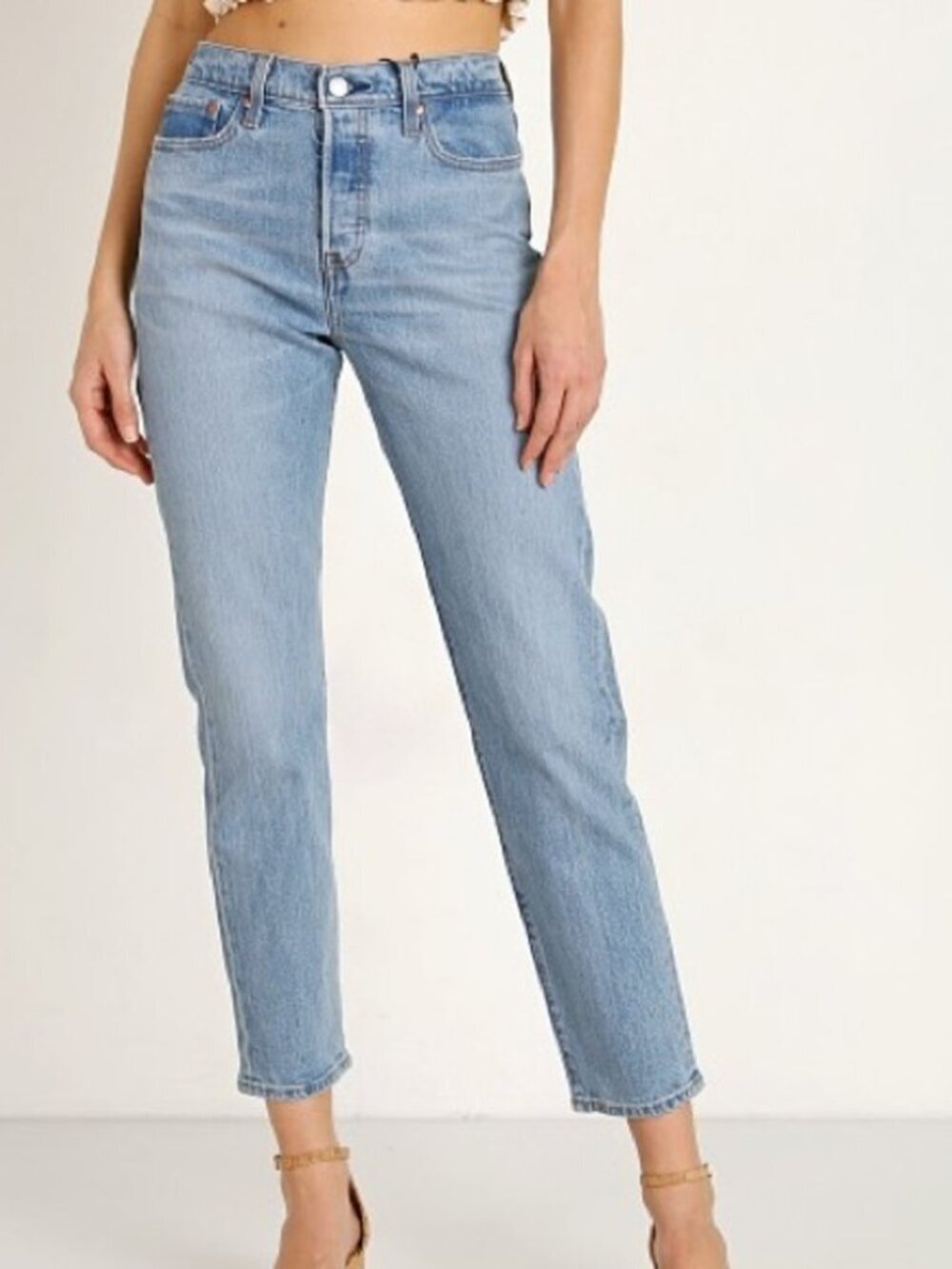 NWOT LEVI'S High Rise Wedgie Slim Straight Leg Jeans - Light Blue Wash Size 25
